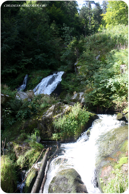 Семикаскадный водопад Триберг